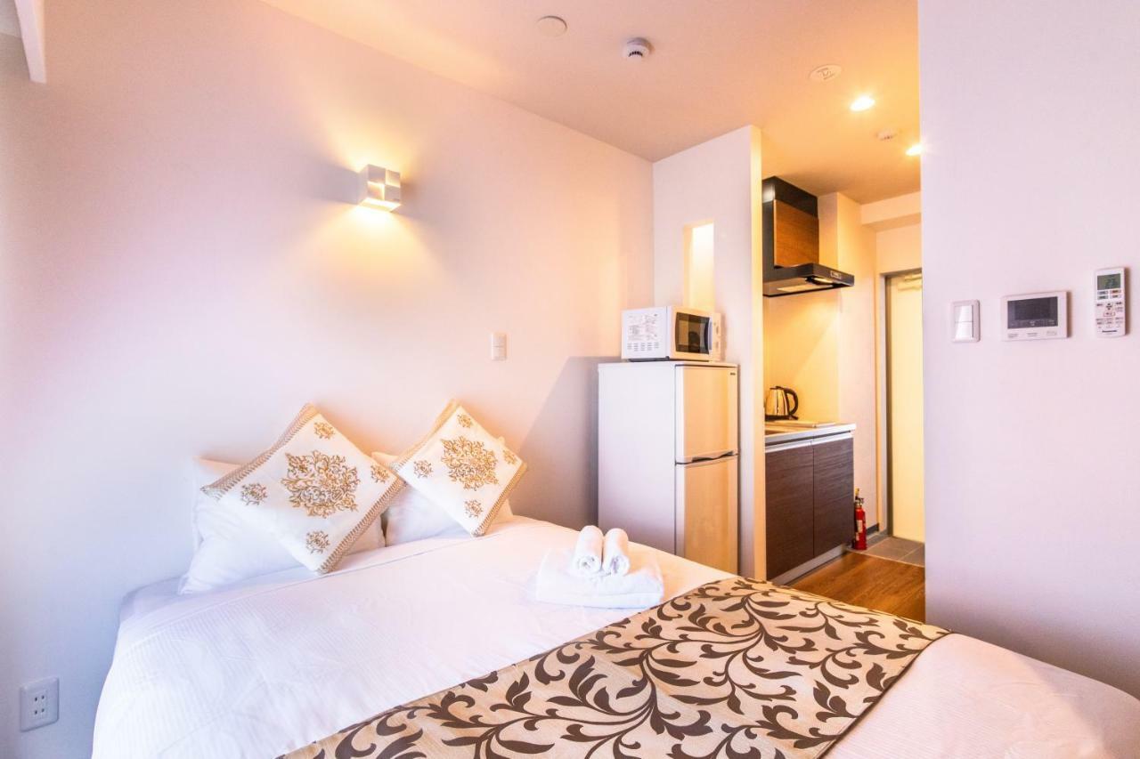 N'S Portside Tomari Aparthotel Naha Bagian luar foto