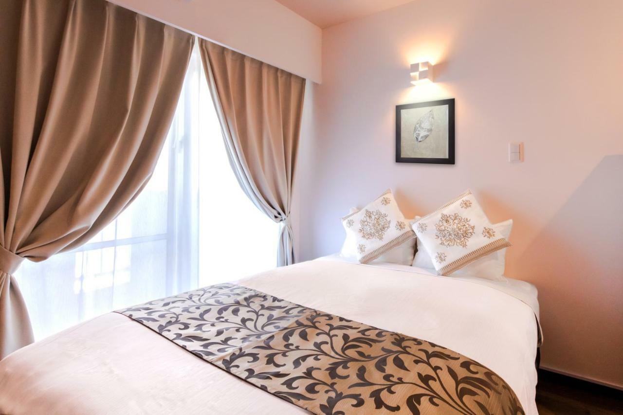 N'S Portside Tomari Aparthotel Naha Bagian luar foto